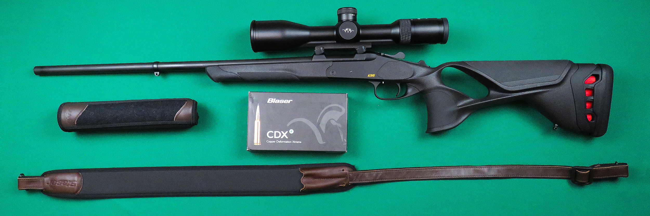 Teste in deinem Revier die Blaserkombination: K95 Ultimate mit Rückstoßdämpfungssystem im Caliber 8,5x55 Blaser CDX 11,7g. Mit dem Blaser-ZF B2 3-18x50ic und dem Blaserdämpfer.